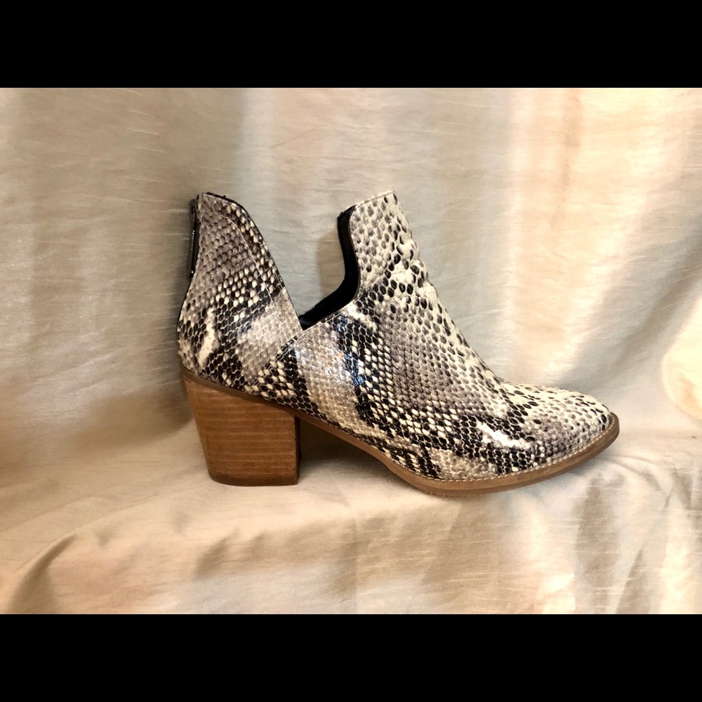 Blondo Neda Waterproof/Rain Booties